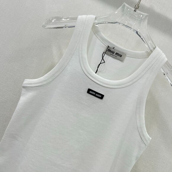 🔥🔥 Miumiu vest - Picture 4 of 5
